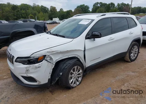 2020 Jeep Cherokee Latitude 4X4 from USA, damaged, VIN 1C4PJMCB0LD585353